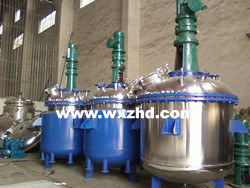 無錫市政豐石化裝備廠產(chǎn)品中心 不銹鋼反應釜與石油設備